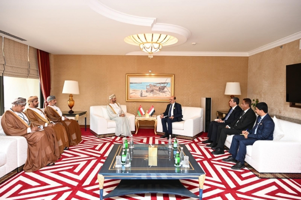 وزير الخارجية اليمني ونظيره العماني يؤكدان عمق العلاقات بين البلدين