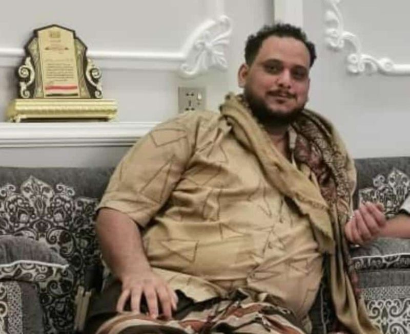الضابط اكرم سالم اليافعي نجل شقيق رئيس هيئة الاستخبارات والاستطلاع العسكري ومرافقه الشخصي