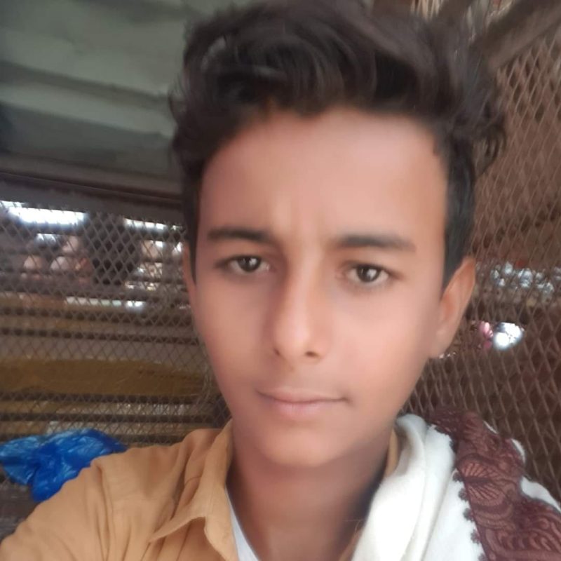 ينتمي الفتى إلى محافظة الحديدة غربي اليمن