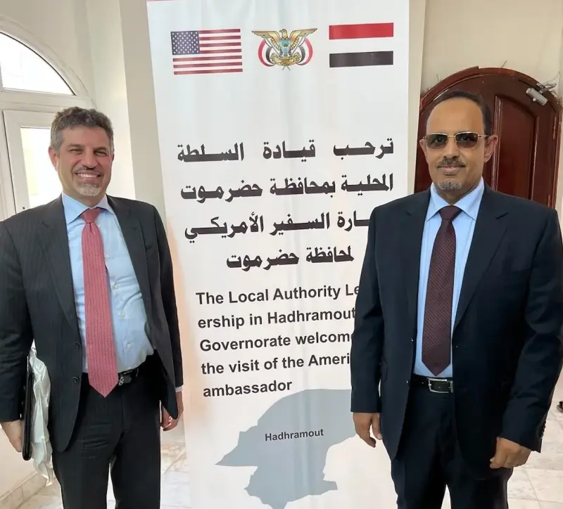التدخلات الأمريكية في حضرموت: بين الاهتمام المتزايد بالمحافظة النفطية والاطماع الخارجية
