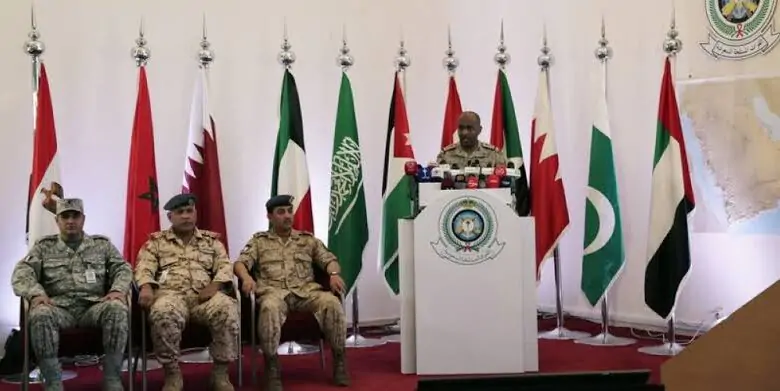 تقرير: التحالف العربي يتحمل المسؤولية الكاملة عن تدهور الاقتصاد اليمني وانهيار العملة
