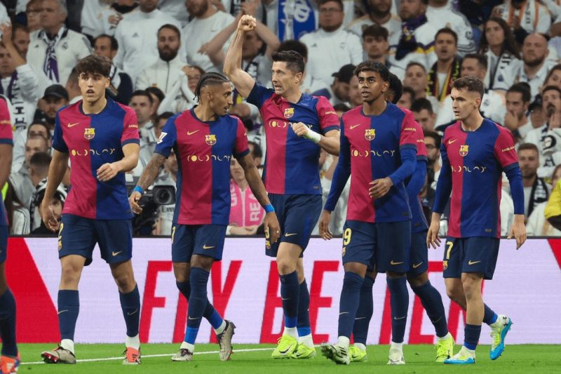 كلاسيكو محتمل.. برشلونة يصطدم بأتلتيكو والريال ضيفا على سوسيداد في كأس إسبانيا