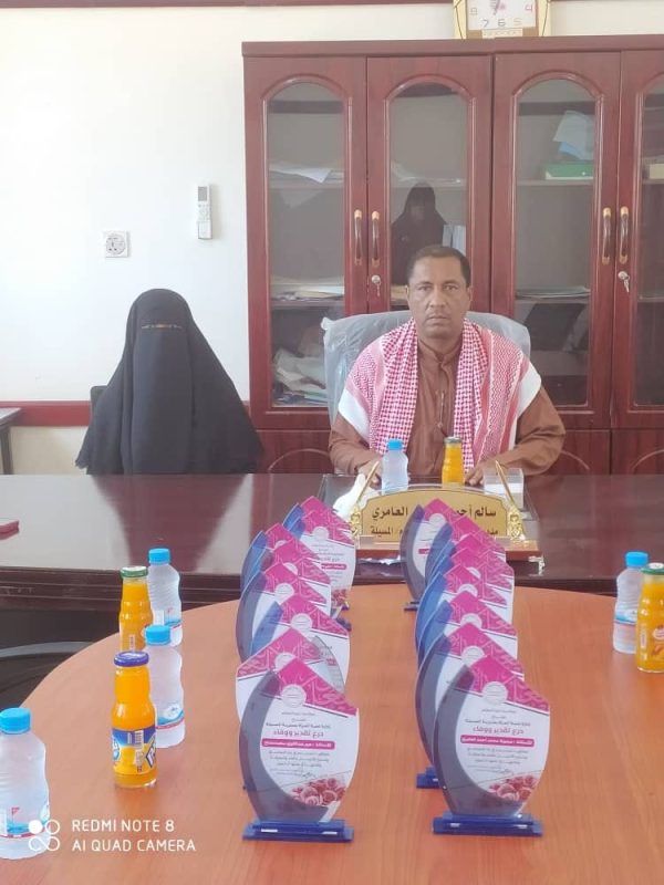 المهرة.. تكريم عدد من المعلمات بمناسبة اليوم العالمي للمعلم