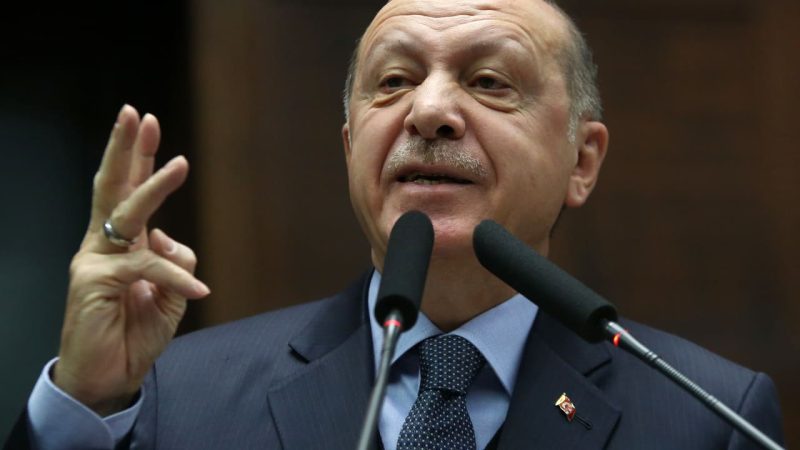 أردوغان يحذر: التصعيد في أوكرانيا يهدد العالم بحرب كبرى