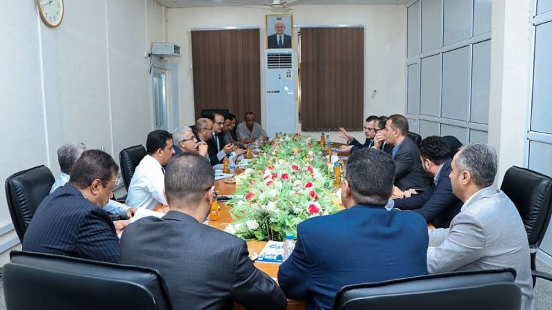 عدن..الحكومة تبحث مع منظمة الصحة العالمية تمويل القطاع الصحي