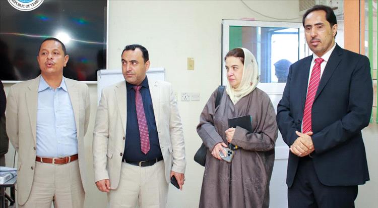عدن: زيارةٌ وزارية تُؤكد على أهمية تمكين الشباب