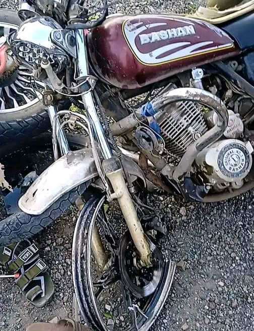 حادث مروري مروع يتسبب بوفاة شخص ويصيب آخرين بتعز (صورة)