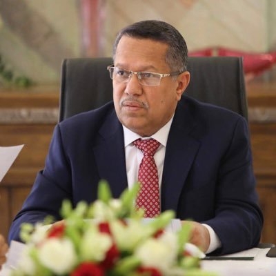 بن دغر يصل عدن للمشاركة في إشهار تكتل الأحزاب السياسية الجديد