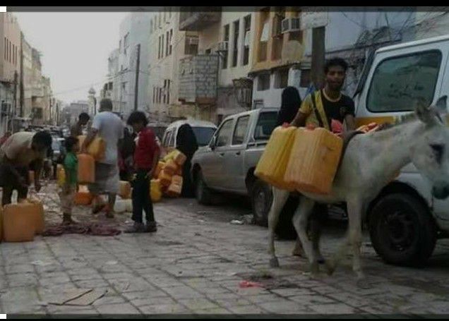 عدن عاصمة بلا ماء ولا كهرباء.. شكاوى المواطنين مستمرة من انقطاعات لاتنتهي
