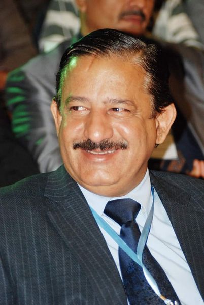 صنعاء.. وفاة ابن عدن وعضو البرلمان “عبدالباري دغيش” بظروف غامضة