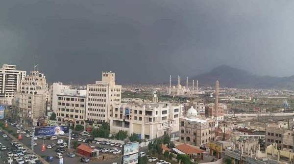صنعاء.. الحوثيون يفرجون عن موظف بإحدى المنظمات الدولية “الإسم”