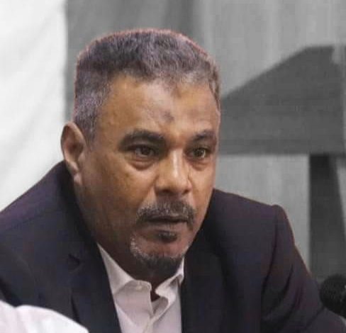 مدرم أبوسراج: الإمارات تسعى لابتلاع سقطرى بتزوير التاريخ.. ومجلس الرئاسة عاجز عن حماية السيادة اليمنية