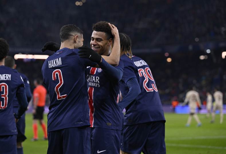 باريس سان جيرمان يفوز على ريد بول النمساوي بثلاثية في دوري أبطال أوروبا