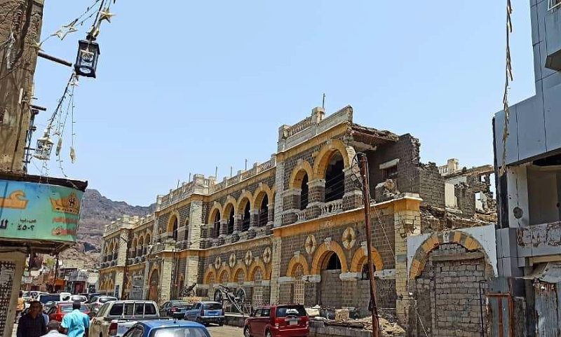 متحف عدن العسكري.. إرث حضاري ينهار وإيجارات ضائعة