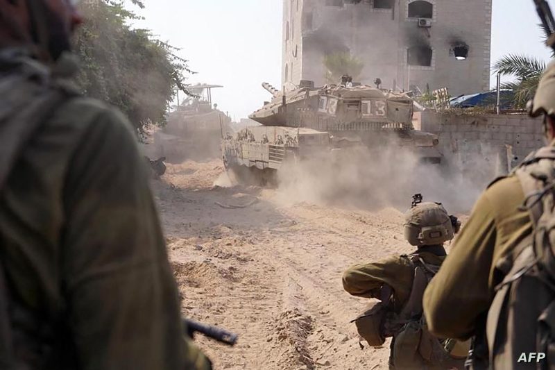 إسرائيل تخرق وقف إطلاق النار وتصيب 5 فلسطينيين بينهم طفل وسط قطاع غزة