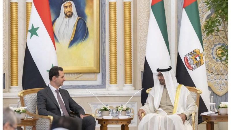 صحيفة: ردود حذرة ومتأنية .. ماذا يعني سقوط الأسد لدول الخليج؟