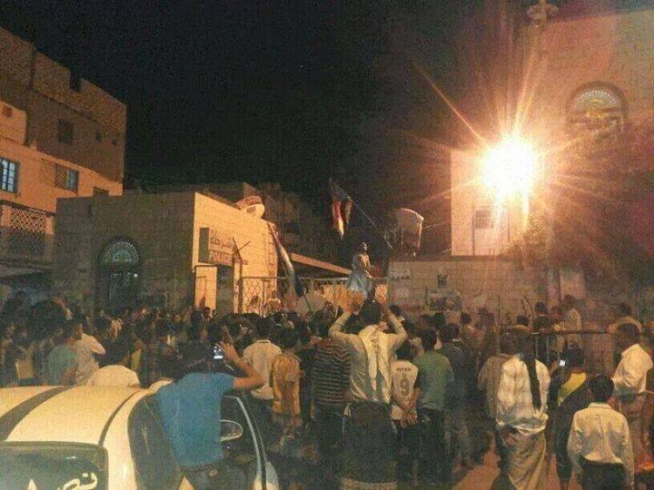مجهولون يستهدفون مقر شرطة القلوعة في عدن بقنبلة يدوية