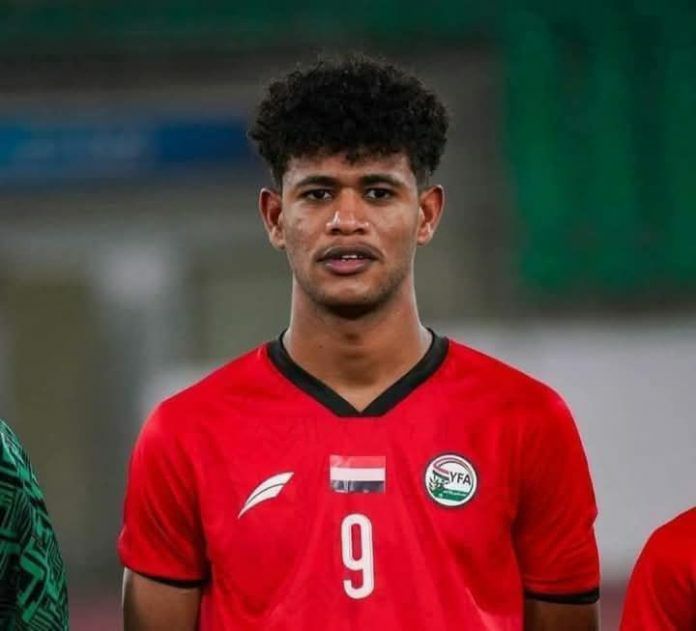 عبدالعزيز مصنوم أول لاعب يمني يشارك في دوري روشن السعودي