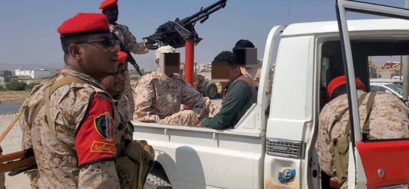 المكلا.. حملة أمنية لضبط المخالفين في السلك العسكري