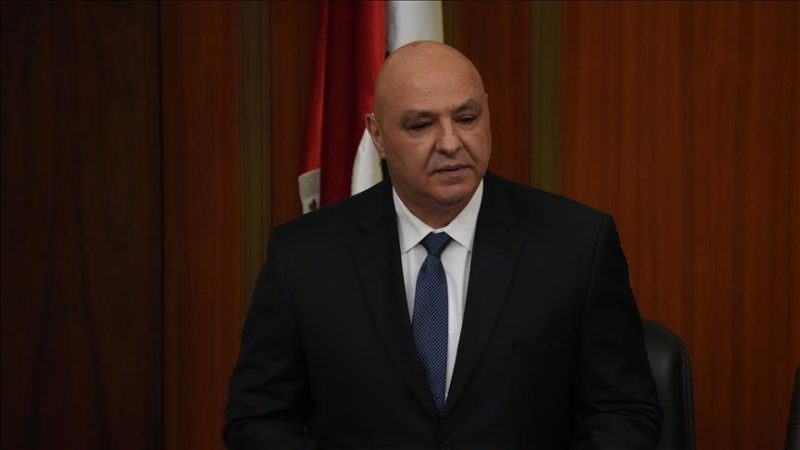 رئيس لبنان يؤكد العمل على حصر “السلاح وقرار الحرب” بيد الدولة