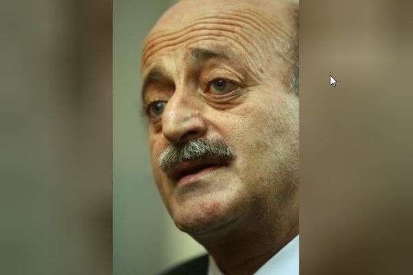 جنبلاط يحذر “الدروز” في سوريا من مكائد الاحتلال الإسرائيلي