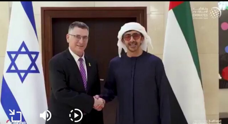 نشطاء يشنون حملة ضد تصرفات الإمارات تحت هاشتاغ “إذا لم تستحي فاصنع ما شئت