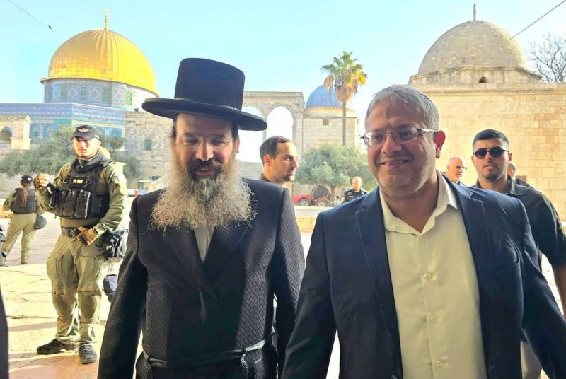 المتطرف بن غفير يقتحم المسجد الأقصى وسط حراسة مشددة